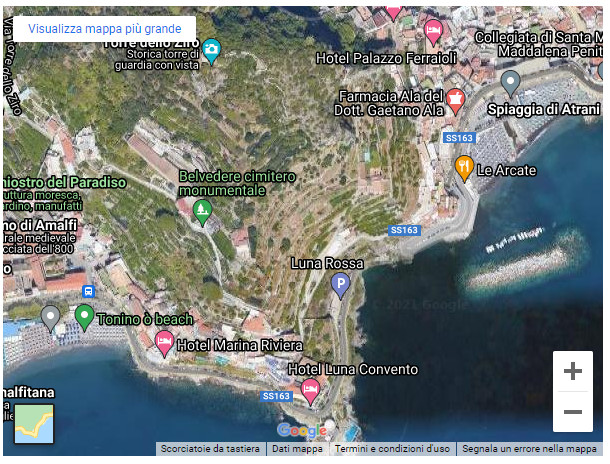 spiaggia la scogliera di amalfi